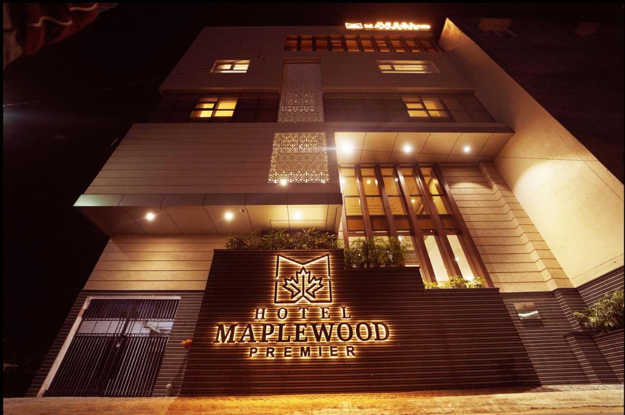 Five Elements Hotels Maplewood Premier Haldwāni エクステリア 写真